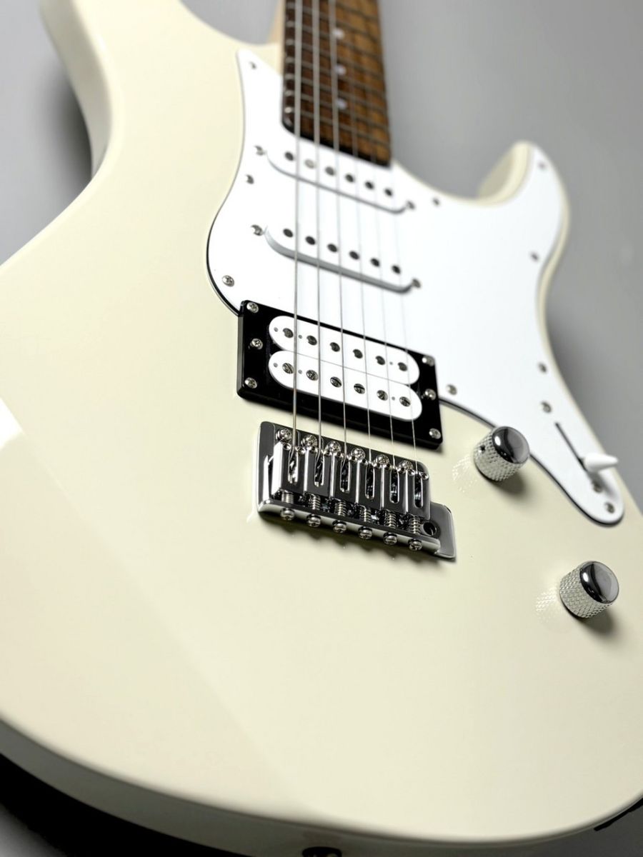 PACIFICA112V VINTAGE WHITE | 【クロサワ楽器店オンラインショップ