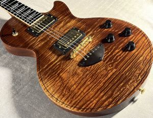 ブランド品専門 Bacchus SG KORINA コリーナ エボニー指板 日本製