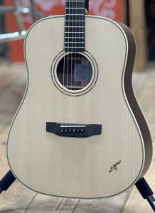K.Yairi、ローズウッドのアコースティックギター検索結果一覧
