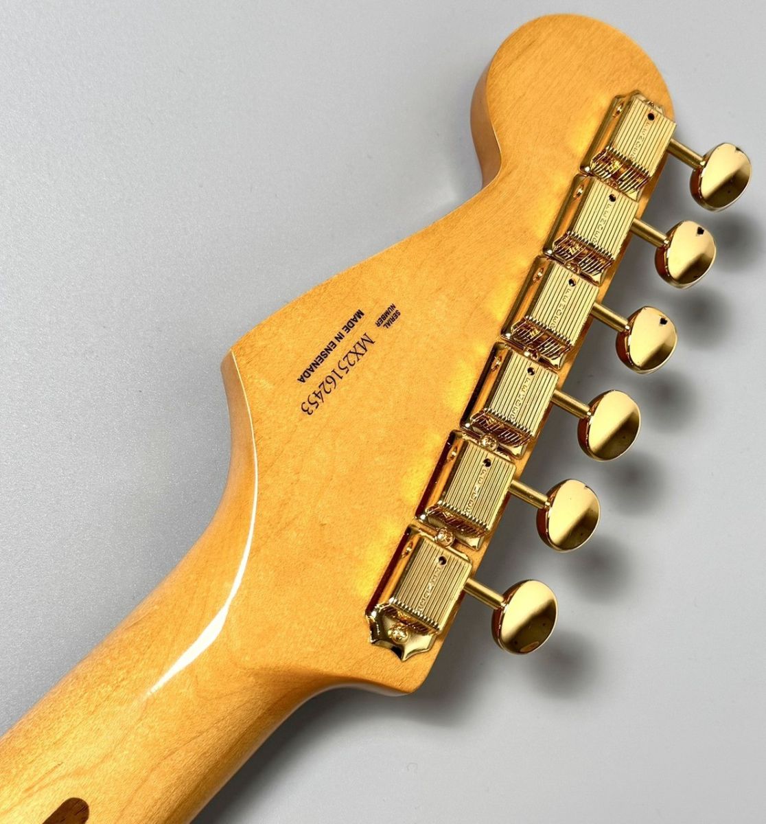 Limited Edition Vintera III Late '50s Stratocaster -White Blonde