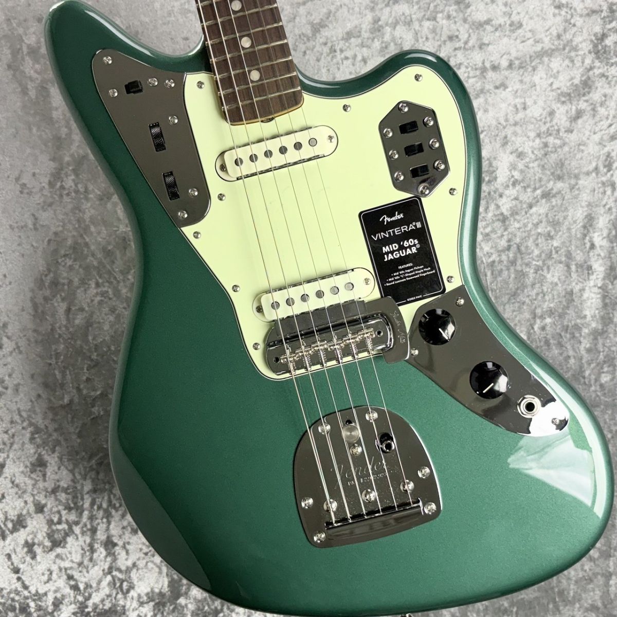 【Yuki様】専用・緑360g&肌300g≪リクエスト特割特価≫ Vintera III Mid '60s Jaguar -Sherwood Green Metallic - #MX26007251