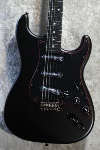 ブラック エレキギター 22フレット ハムバッカー ローズウッド指板、SSS、22フレットのエレキギター検索結果一覧