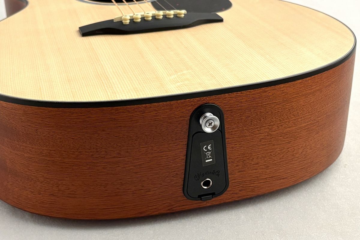 000CJR E #3054630 | 【クロサワ楽器店オンラインショップ】いい楽器と