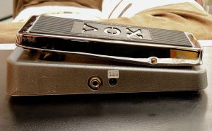 V848 THE CLYDE McCOY WAH-WAH PEDAL | 【クロサワ楽器店オンライン