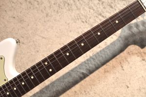Fender Japan Jazzmaster アイボリー フェンダーより、旗艦店と公式オンラインショップ限定の“Made in Japan