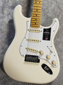白 系、メイプル指板のエレキギター検索結果一覧 | 【クロサワ楽器店