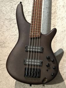 クライブ 5 弦ベースギター 広島県三次市より、Crews Maniac Sound Be Bottom' 24 5弦ベースを買取