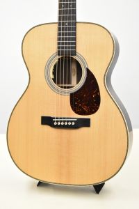 中古アコースティックギター！ケースなしです！音鳴り抜群！ ギターケース アコースティック (ハードケース ドレッドノート) KC