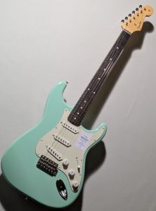 Made In Japan Traditional 60s Stratocaster -Surf Green