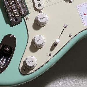 Made In Japan Traditional 60s Stratocaster -Surf Green