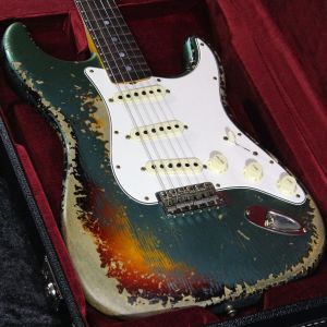Fender Custom Shop、ローズウッド指板のエレキギター検索結果一覧