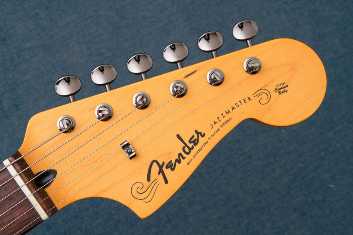 2026 MIJ HYBRID II JAZZMASTER SATIN METALLIC Matte Champagne