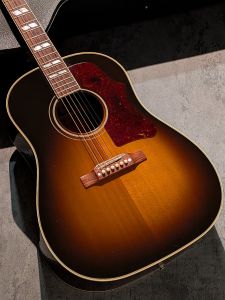 Gibson エレアコースティックギター サンバースト Gibson、サンバースト 系のアコースティックギター検索結果一覧