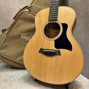 ナチュラル / 木目 系のアコースティックギター検索結果一覧