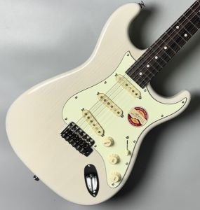 ストラト タイプ、20万円～30万円未満のエレキギター検索結果一覧