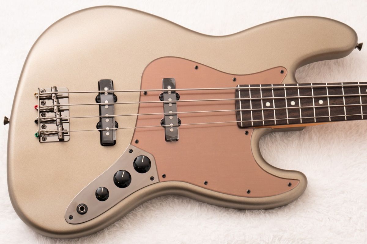 2026 MIJ HYBRID II JAZZ BASS SATIN METALLIC Matte Champagne Mirage