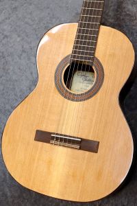 PIASTERE GUITER No.354 総単板？クラシックギター 50年代 クラシックギター、シダーのクラシックギター検索結果一覧