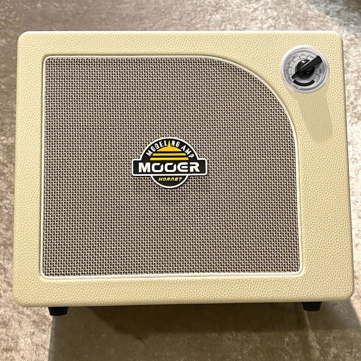 Mooer　Hornet 30W White (管理キ) Mooer Hornet 15W White