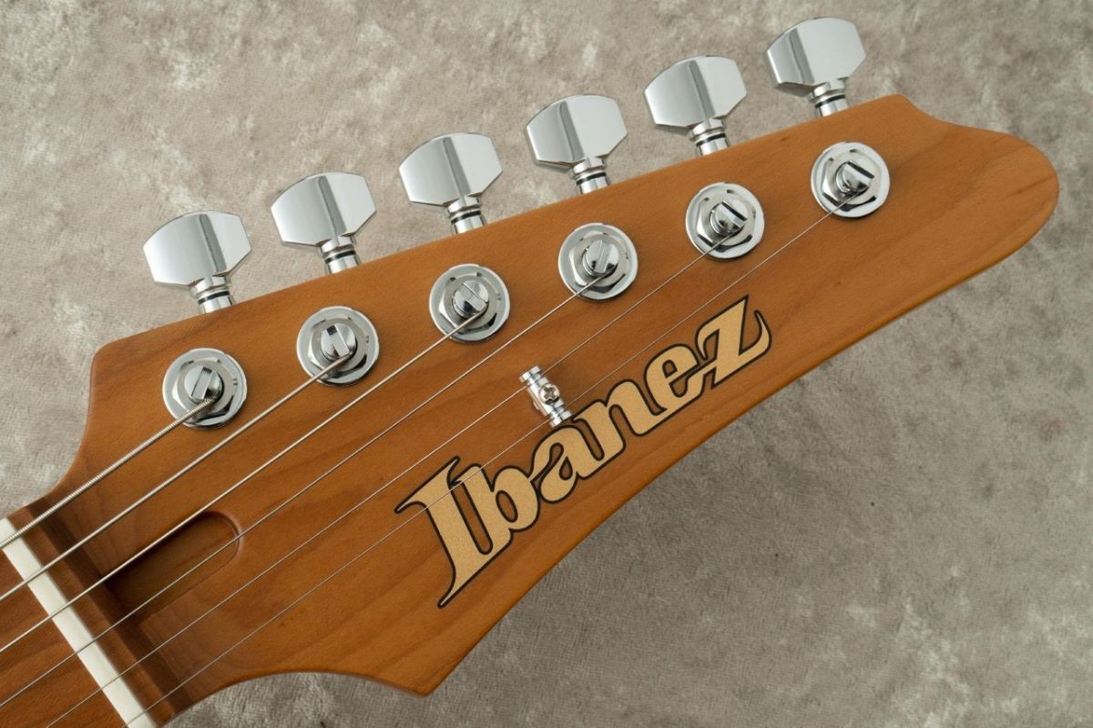 Prestige AZ2204 -Pearl White / PW- | 【クロサワ楽器店オンライン