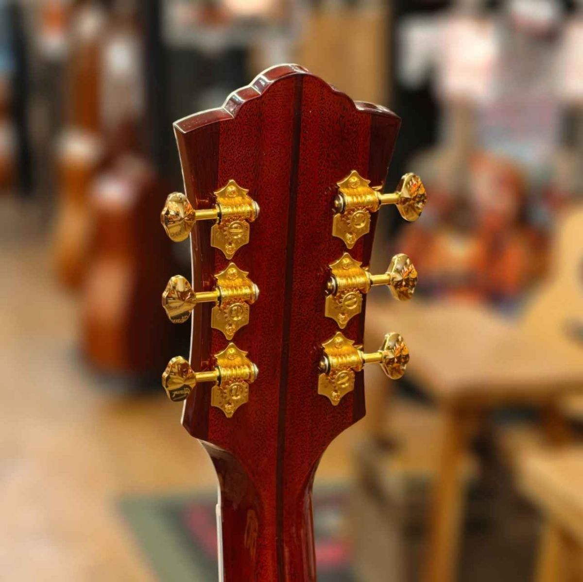 Guild D-55 | 【クロサワ楽器店オンラインショップ】いい楽器とのいい