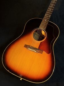 Gibson、サンバースト 系のアコースティックギター検索結果一覧