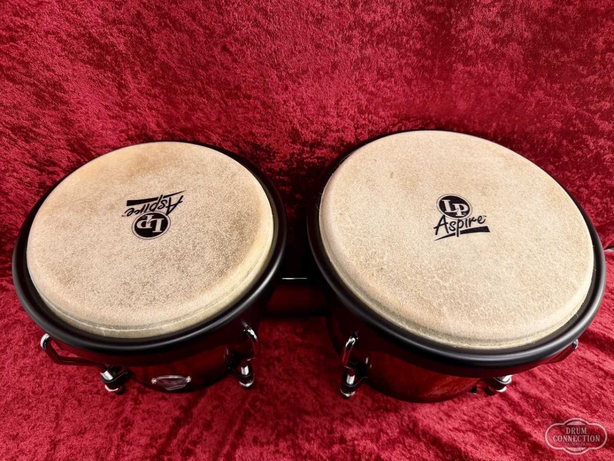 ボンゴLPA601-RW Aspire Wood Bongo Red タグ付き 中古 LP LPA601 LP Aspire Wood Bongos Black Hardware Red Wood