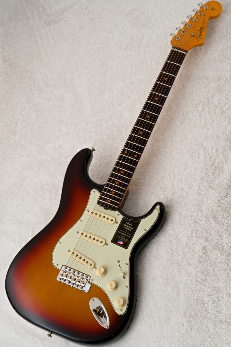 AMERICAN VINTAGE II 1961 STRATOCASTER 3-Color Sunburst / 3CS