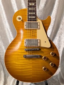 エレキギター サンバースト 3ピックアップ ST62 3tone Sunburst by Fender Japan – GuitarQuest イシバシ楽器が