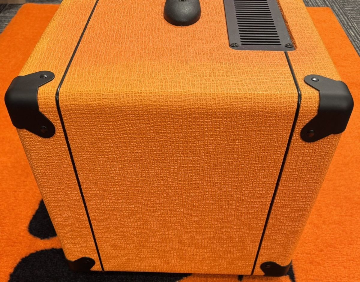 AD200B Mk? | 【クロサワ楽器店オンラインショップ】いい楽器とのいい
