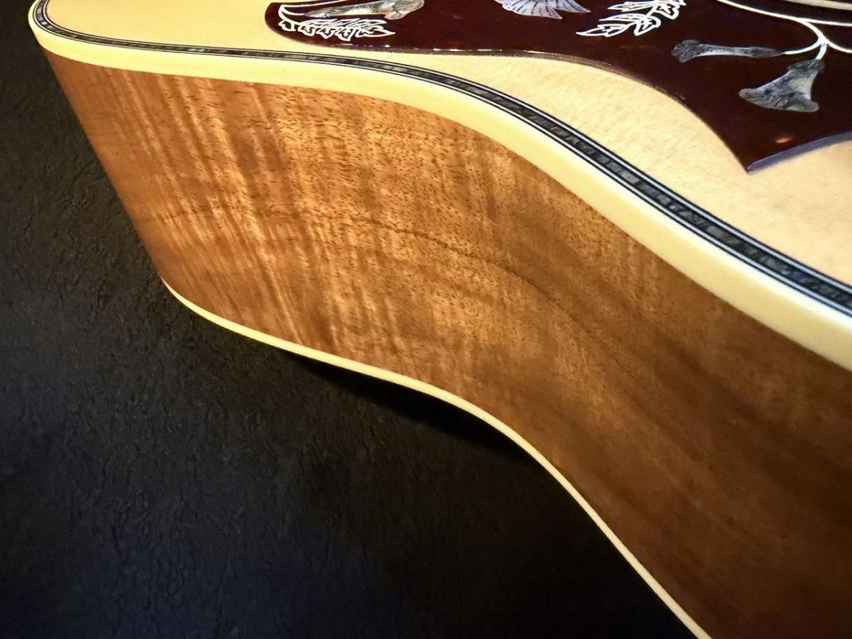 Hummingbird Custom KOA ~Antique Natural~ #21116042 | 【クロサワ