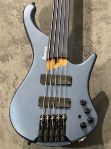 Ibanez、青 系のベース検索結果一覧 | 【クロサワ楽器店オンライン