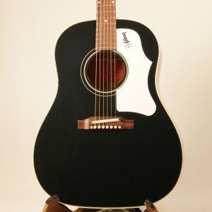 Gibson、ジャンボ タイプのアコースティックギター検索結果一覧