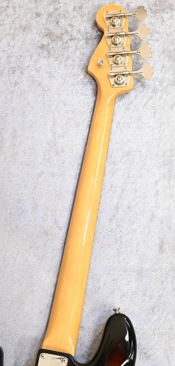 American Vintage 62 Jazz Bass 3Knobs ~3-Color Sunburst