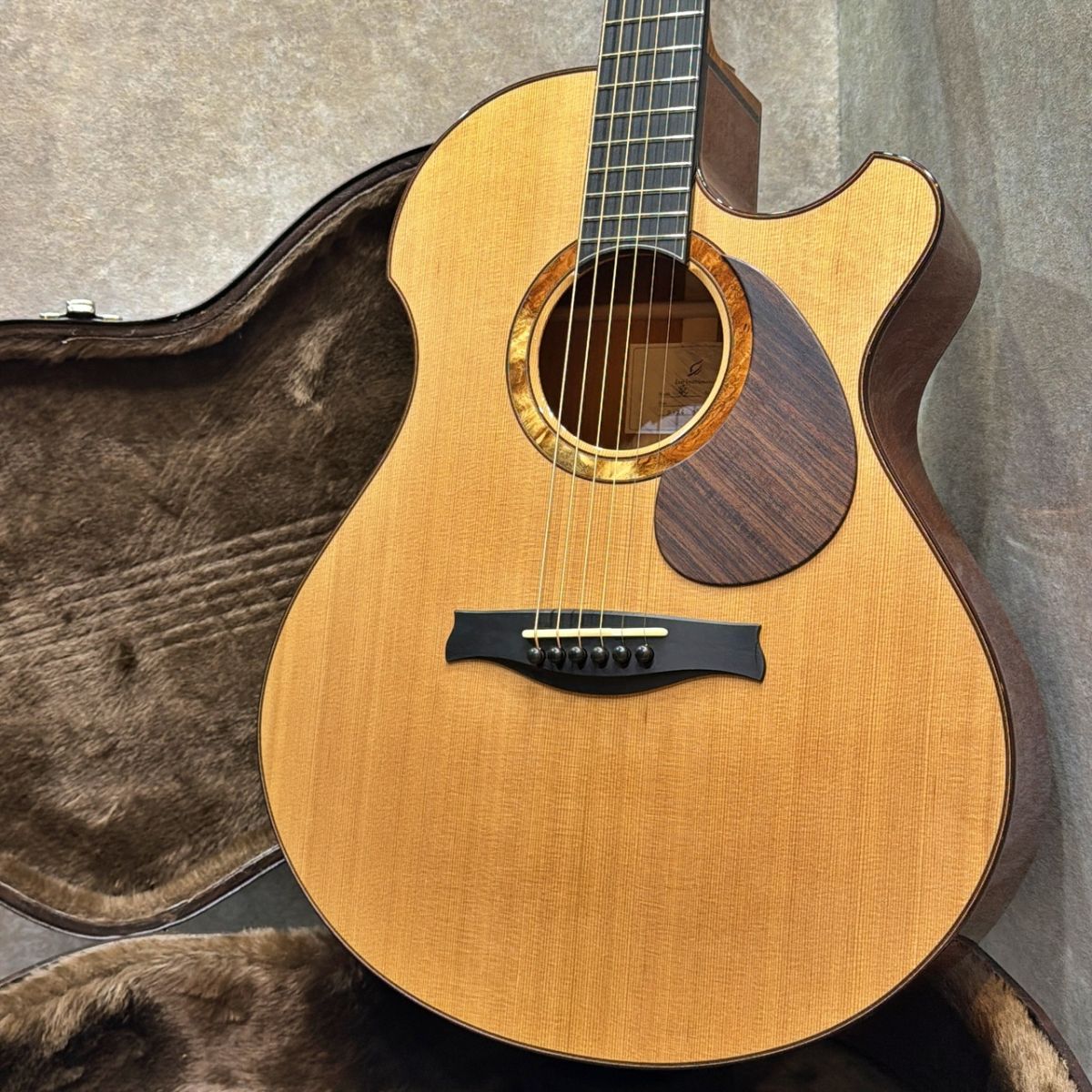 Leaf Instruments CTM 葵 Cedar×Hondrus Mahogany | 【クロサワ楽器店