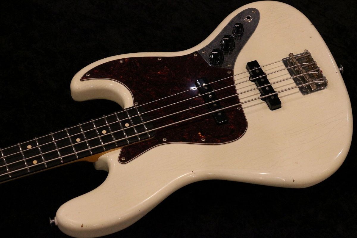 Trad Master Series BETA-J4 -Vintage White/Medium Aged- #25G11