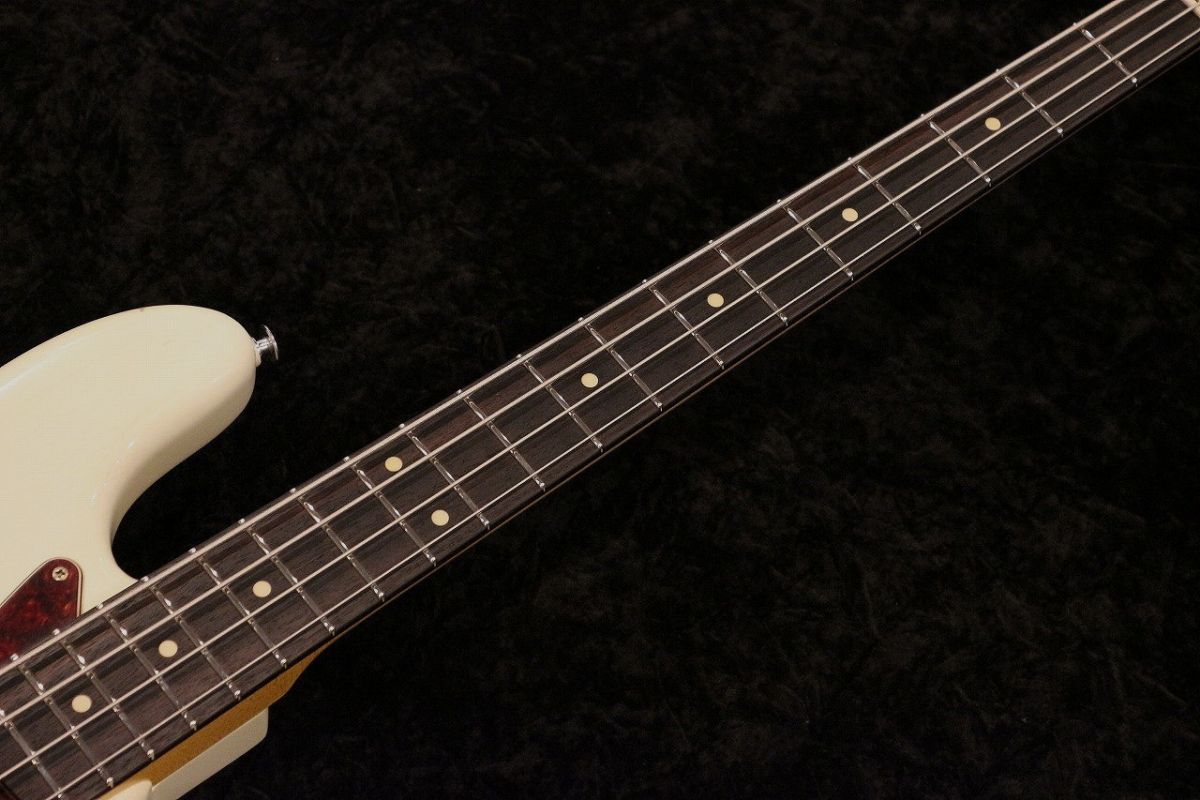 Trad Master Series BETA-J4 -Vintage White/Medium Aged- #25G11