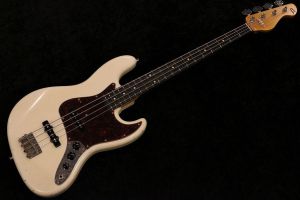 Trad Master Series BETA-J4 -Vintage White/Medium Aged- #25G11