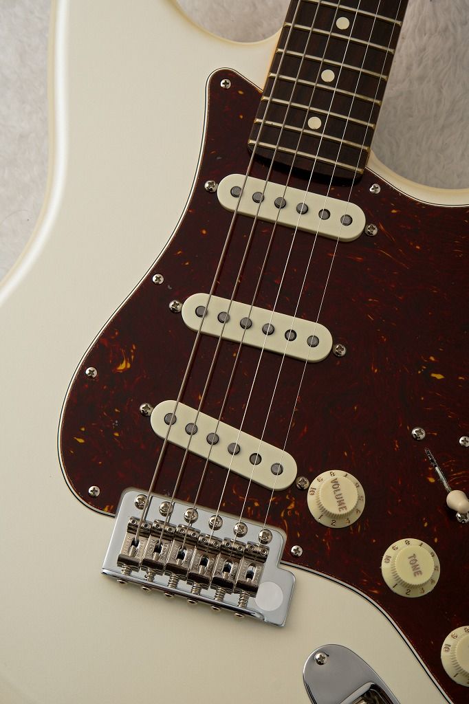 Limted American Professional Classic Stratocaster Olympic Pearl