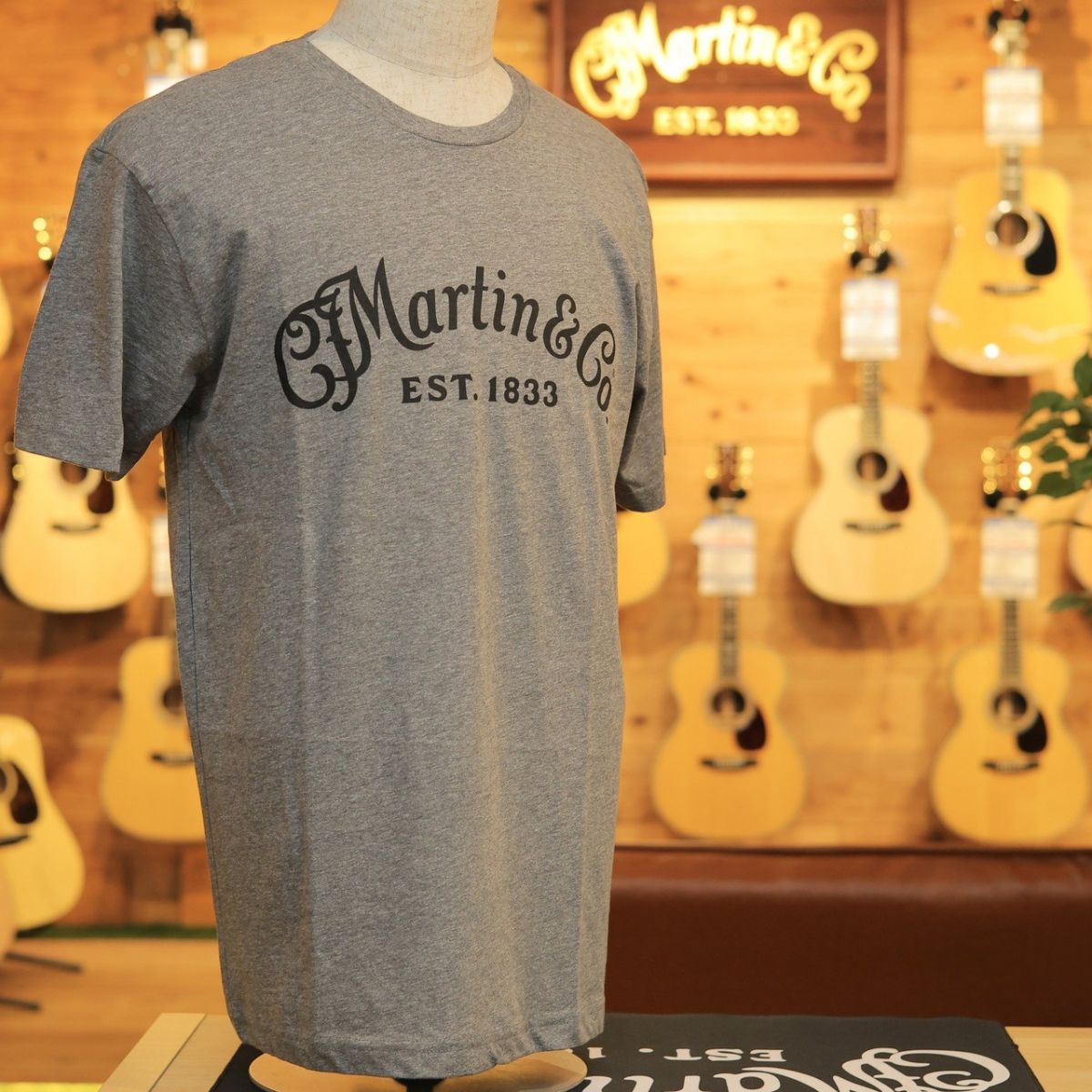 Martin Granite Heather T-shirt 18CM0219 Lサイズ | 【クロサワ楽器店 