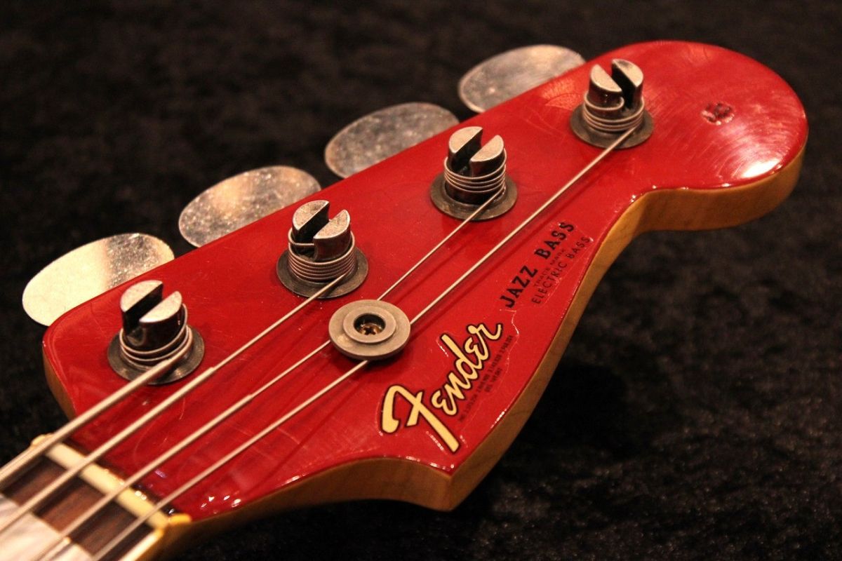 Limited Edition Precision Bass Special Journeyman Relic / Dakota