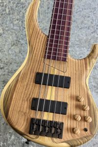 新品、24フレットのベース検索結果一覧 | 【クロサワ楽器店オンライン