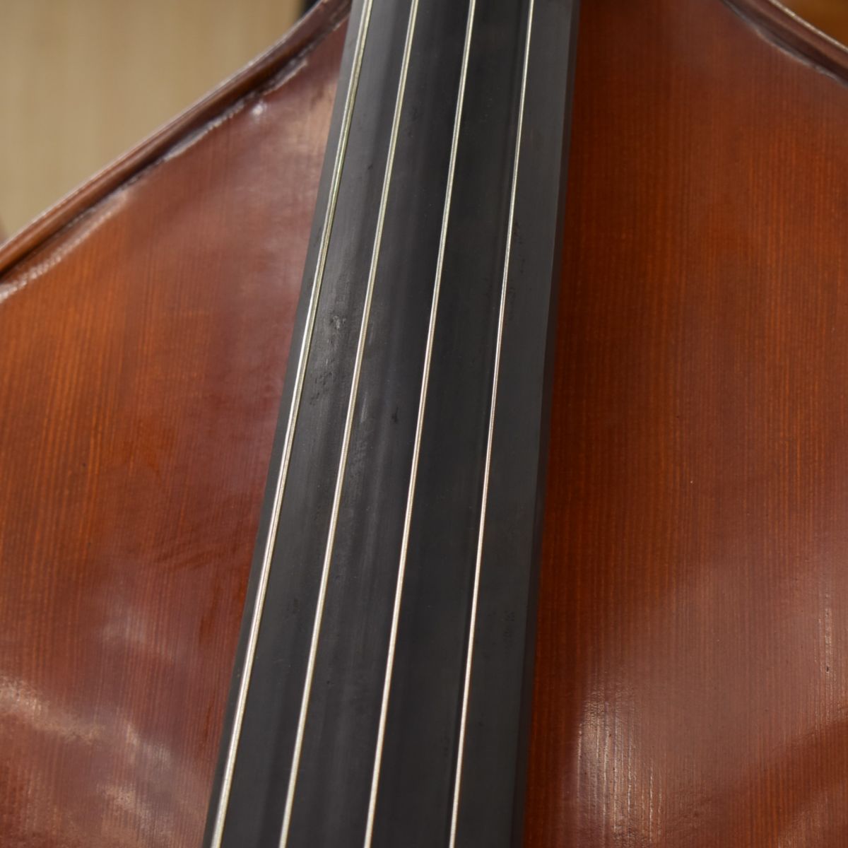 Gems II Gamba Shape/C.Back | 【クロサワ楽器店オンラインショップ