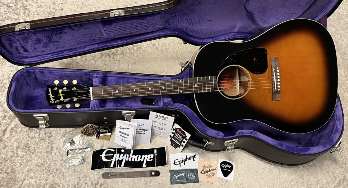 Inspired by Gibson Custom 1942 Banner J-45 Reissue Vintage