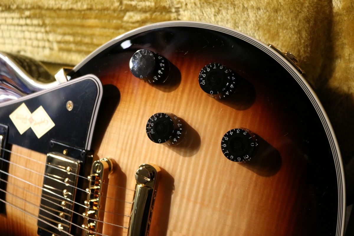 Inspired by Gibson Custom Les Paul Custom ~Sedona Burst