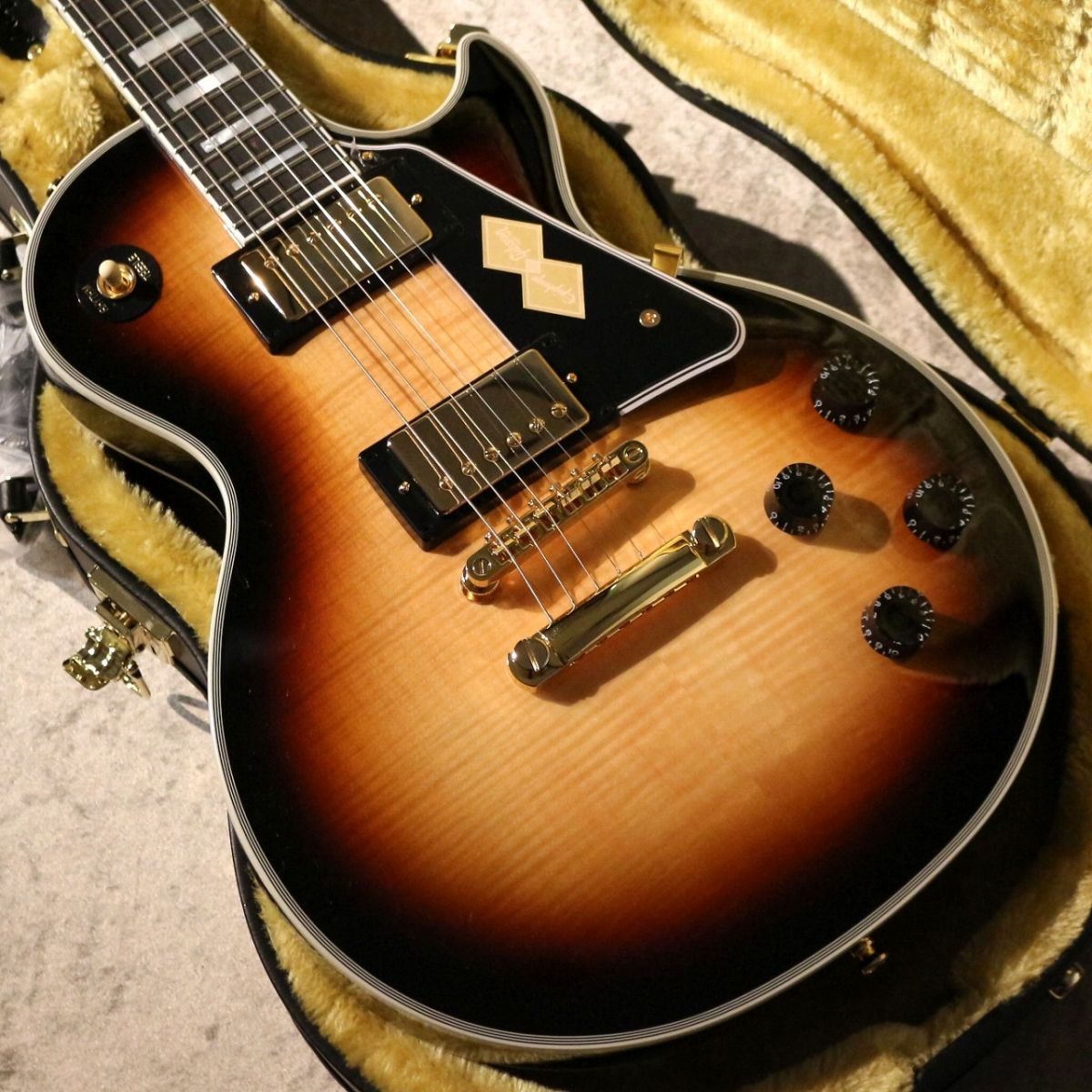 Inspired by Gibson Custom Les Paul Custom ~Sedona Burst