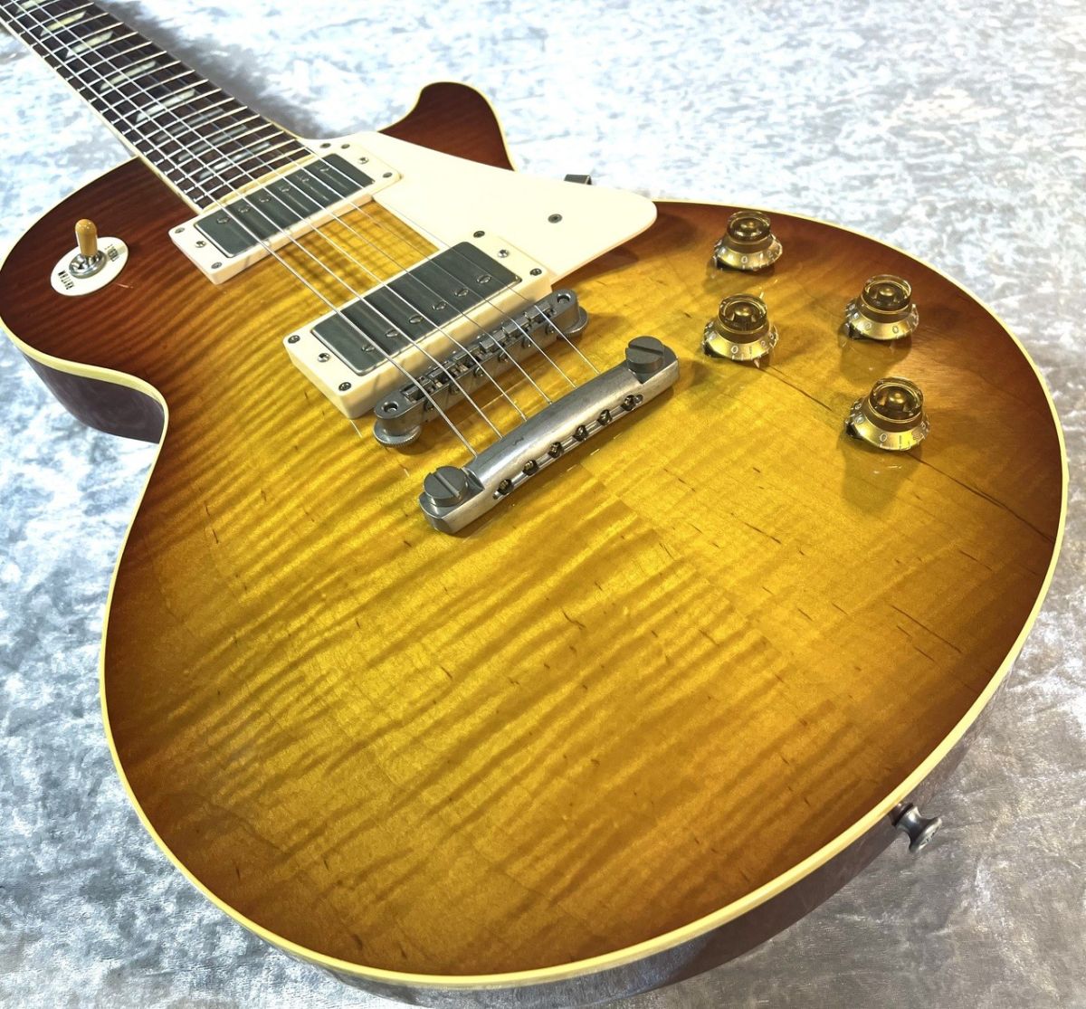 Burned Standard #240743 | 【クロサワ楽器店オンラインショップ】いい