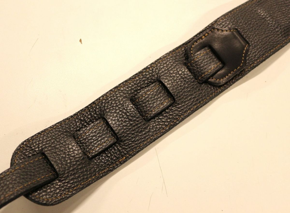 Studs Strap Reborn | 【クロサワ楽器店オンラインショップ】いい楽器