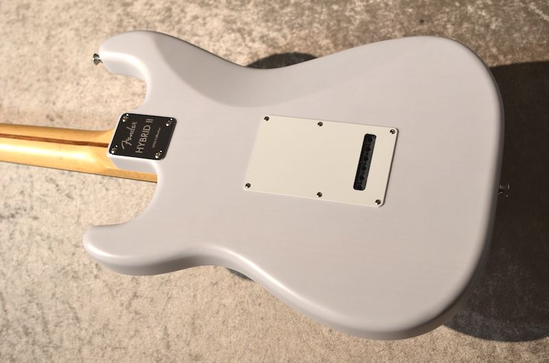2026 Collection Made in Japan Hybrid II Stratocaster ～Pink Mist