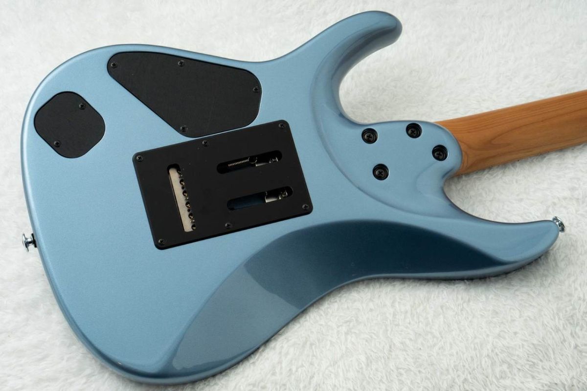 Prestige AZ2402 -Ice Blue Metallic / ICM- | 【クロサワ楽器店