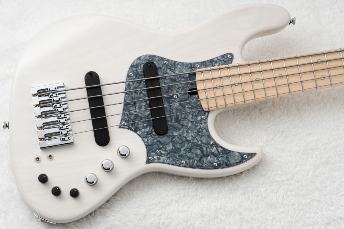 XJ-1T 5st -White Blonde / Black Pearl Pickguard- #3876